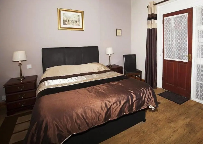 Godstone Hotel