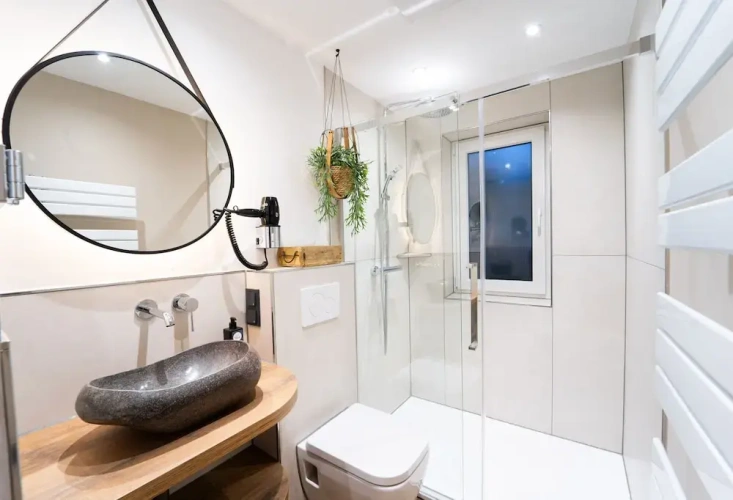 Classic Double room with balcony and with city view