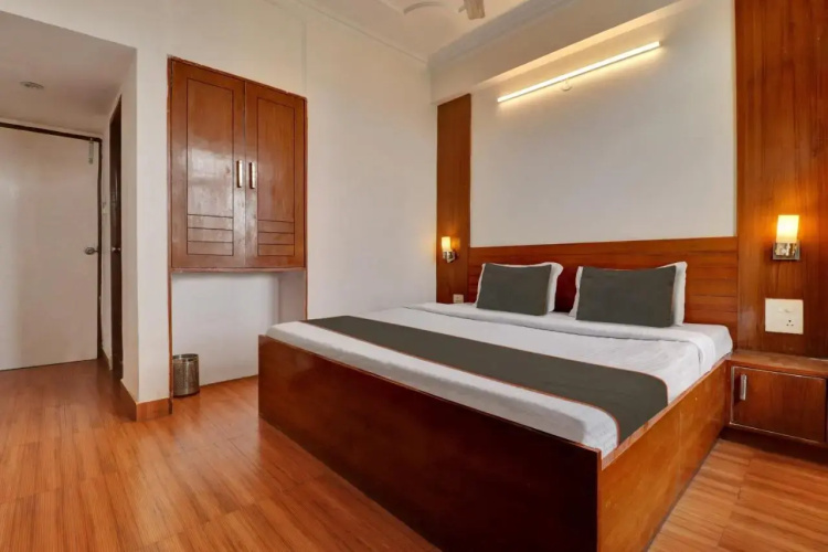 Hotel Kailash Residency