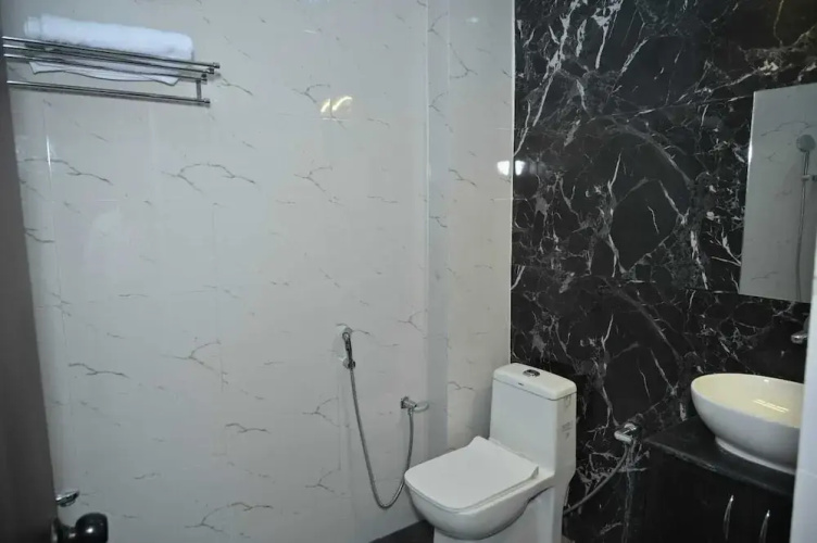 Hotel Shantam Regency