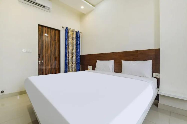 FabHotel Angan