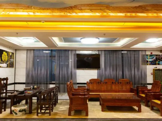 Ocean Grand Hotel