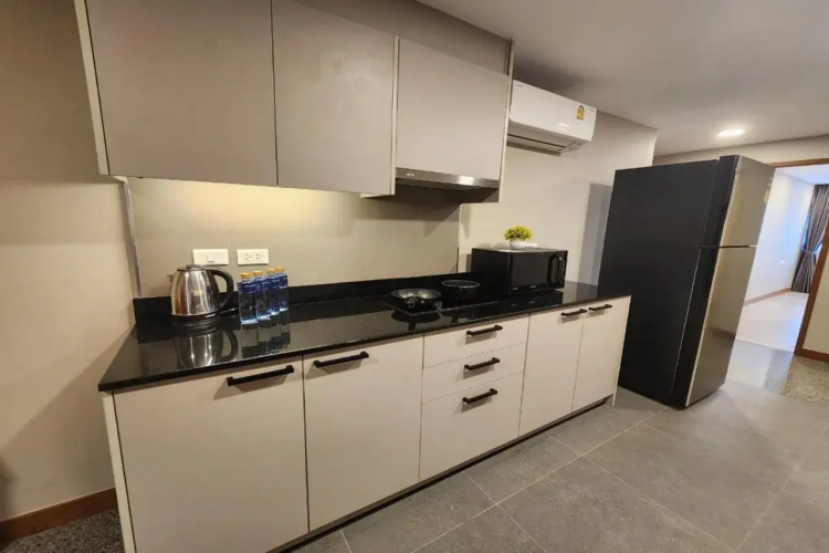 United Tower Thonglor by Aspira