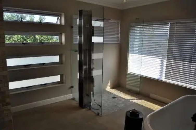 Rivertides 6 Apartment