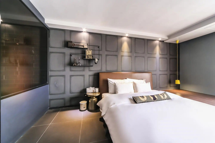 The Hound Hotel