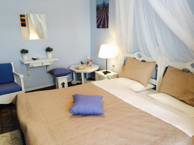 Standard Double room with city view