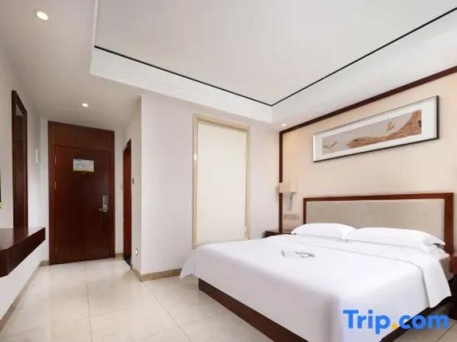 2 Bedrooms Suite