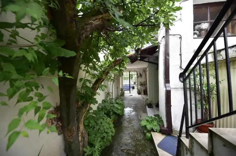Gardos house above Danube