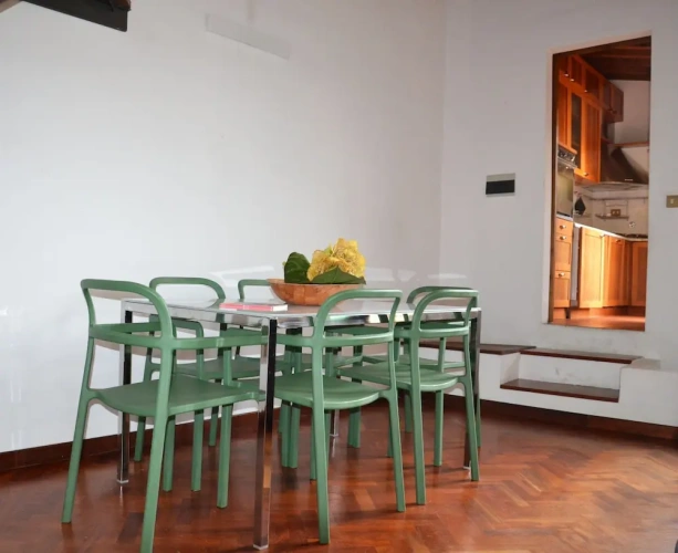 3 Bedrooms Apartment