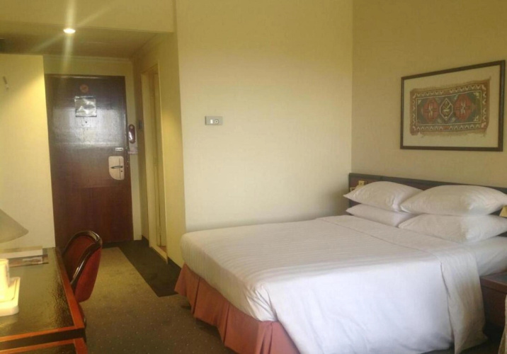 Golden Tulip Seeb Hotel