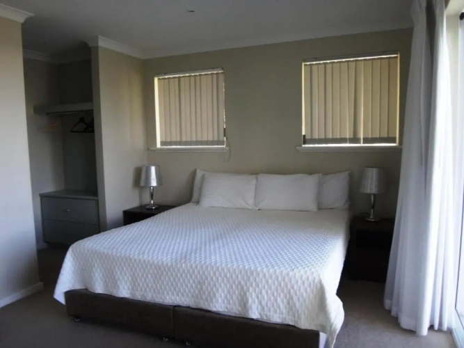 2 Bedrooms Apartment with balcony