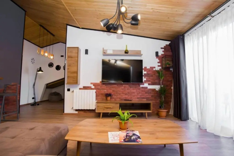 2BR Apt w terrace & stunning views