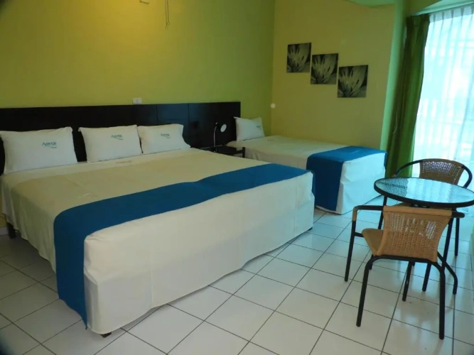 Standard Triple room