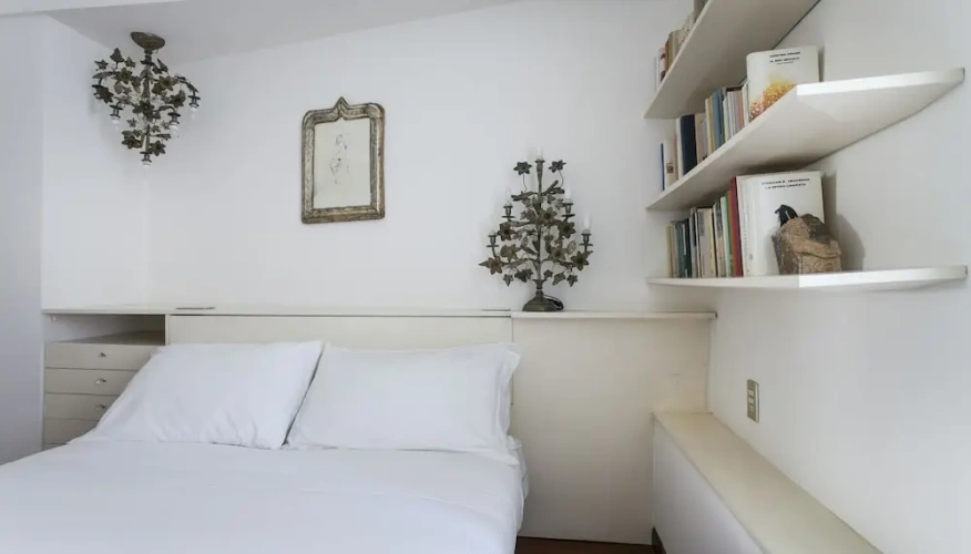 2 Bedrooms Quadruple Apartment