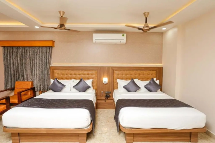 Deluxe Quadruple room
