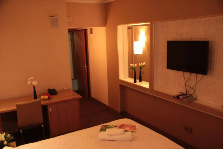 Hotel Dostuk