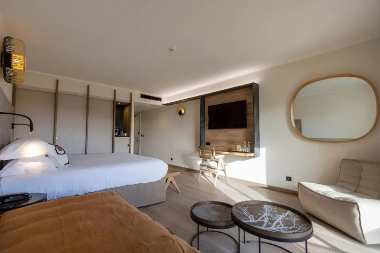 Triple Junior Suite with balcony and with panoramic view