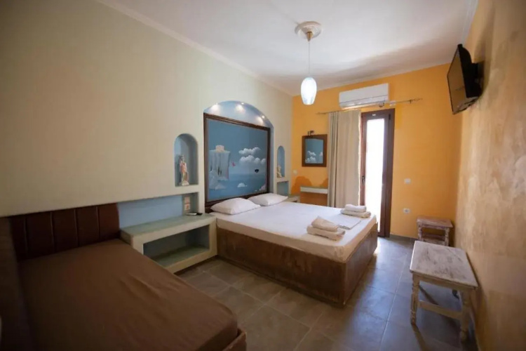 Orfeas Apartments