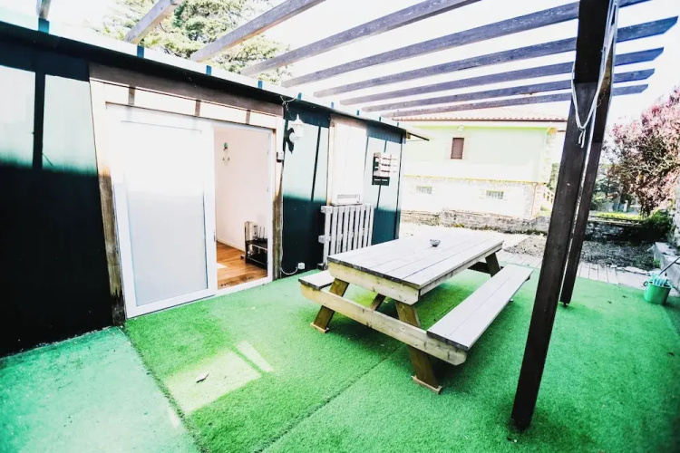 Loredo Surf House