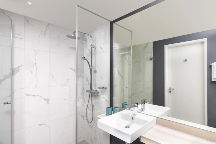 Radisson Hotel & Suites Zurich photo 11