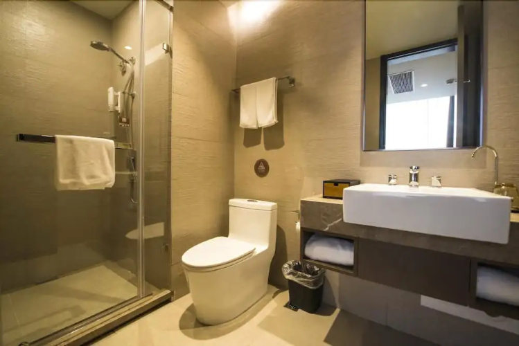 Home Inn North Bund