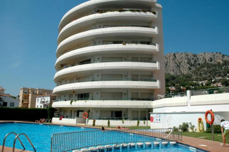 Medes Park Ii 4-3