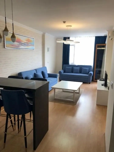 Apartment with pool view