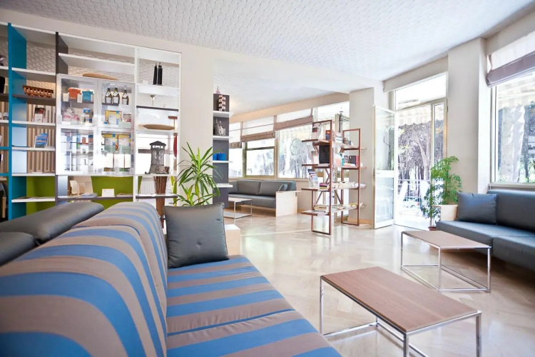 Hotel Antares