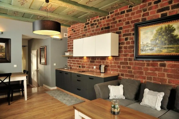1 Bedroom Apartment