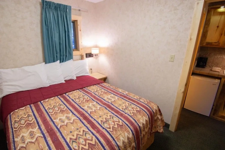 Deluxe Double Suite