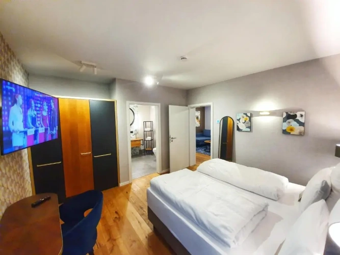 2 Bedrooms Double Apartment