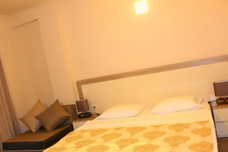 Iveria Elli Hotel