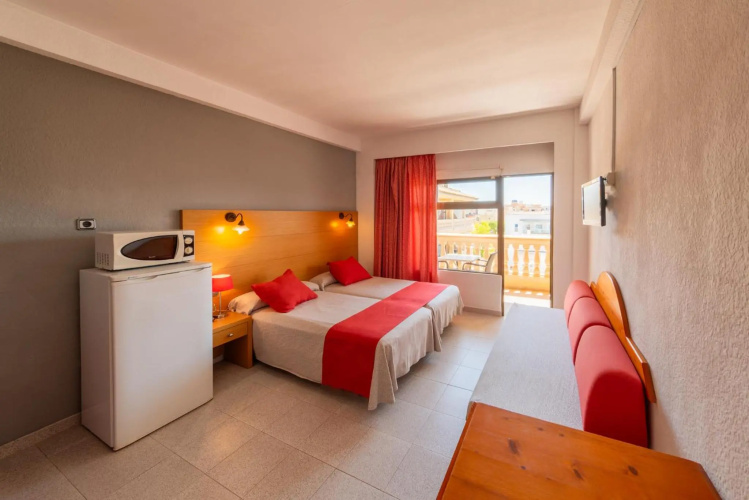 Apartamentos Isla del Sol Aparthotel