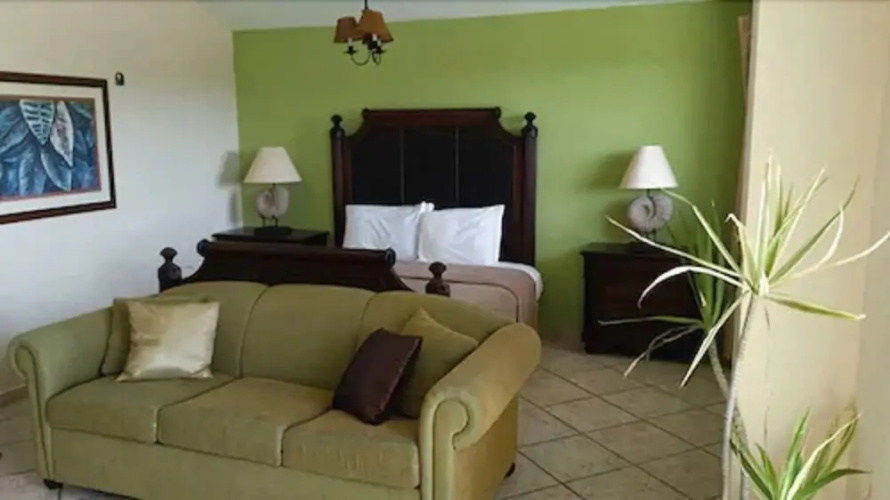 Costa Bonita Resort