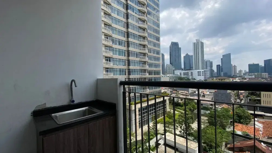 Minimalist And Cozy Studio At Ambassade Kuningan Apartment