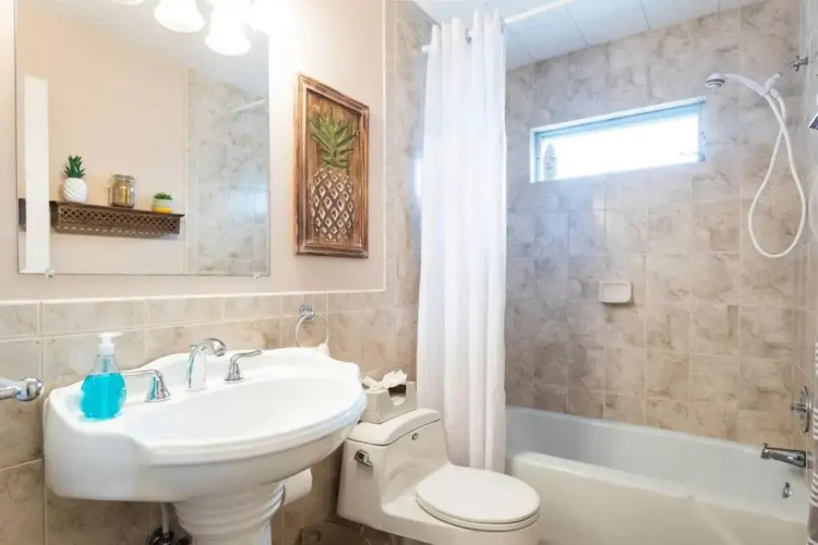 Recently Updated Cozy Siesta Key Beach Villa