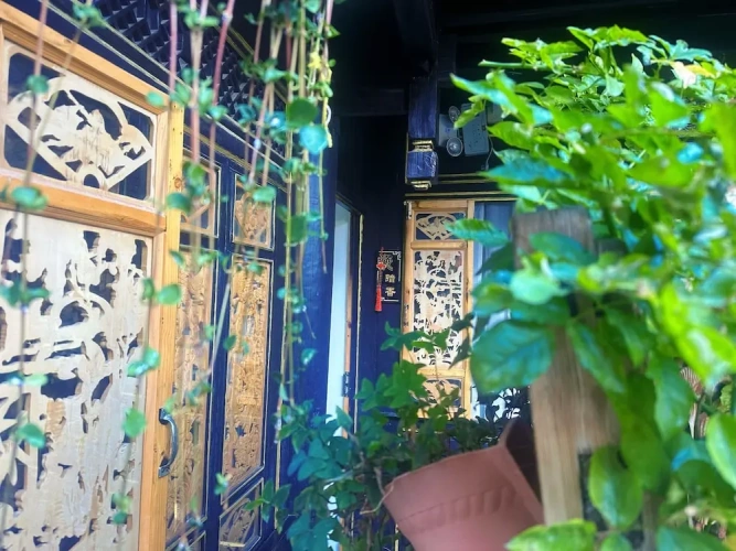 Economy Double room with balcony and with courtyard view
