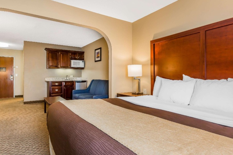 Double Suite