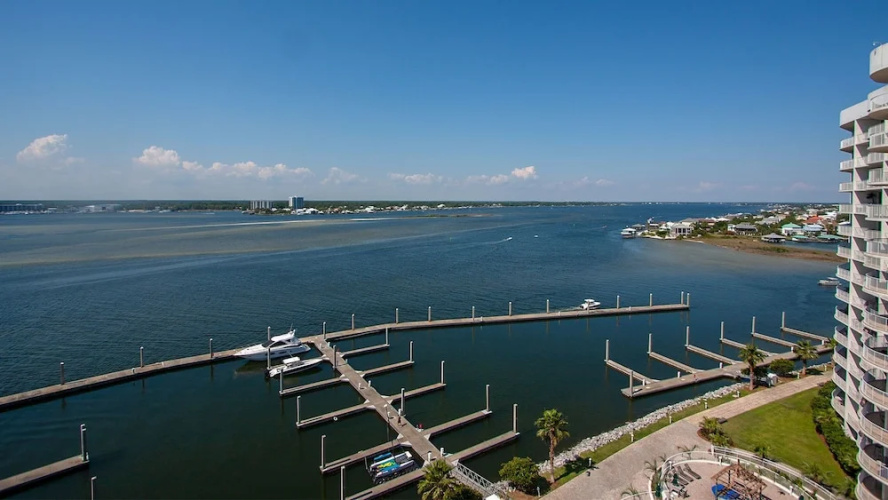 Two Bedroom Condo With Waterfront Views - Unit Crc1008
