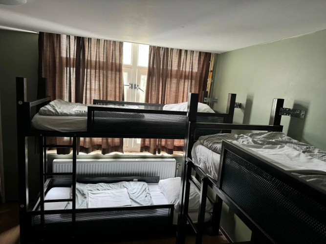 Amsterdam Hostel Uptown