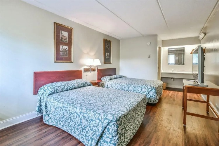 Economy Hotel Marietta