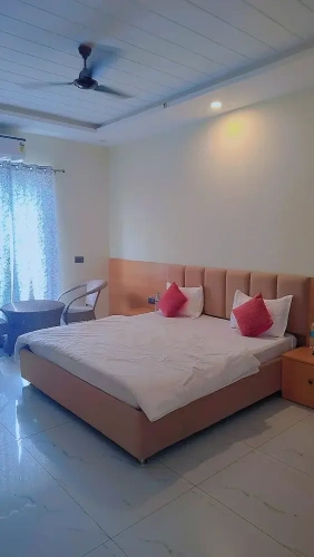 Deluxe Duplex room with balcony and with city view