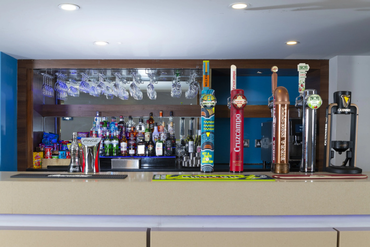 Holiday Inn Express Exeter East photo 13