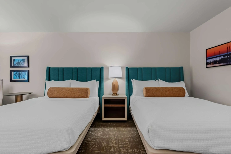 Quadruple Suite