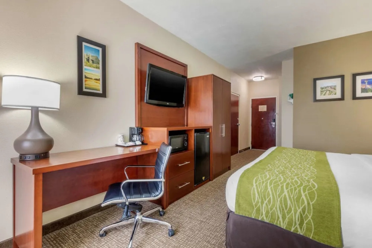 Comfort Inn
