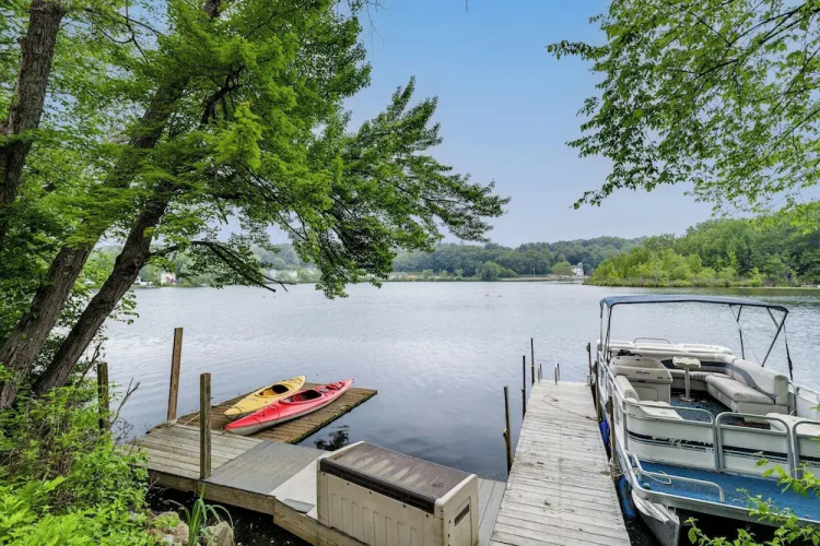 Worcester Home on Indian Lake w/ Shared Boat Dock!