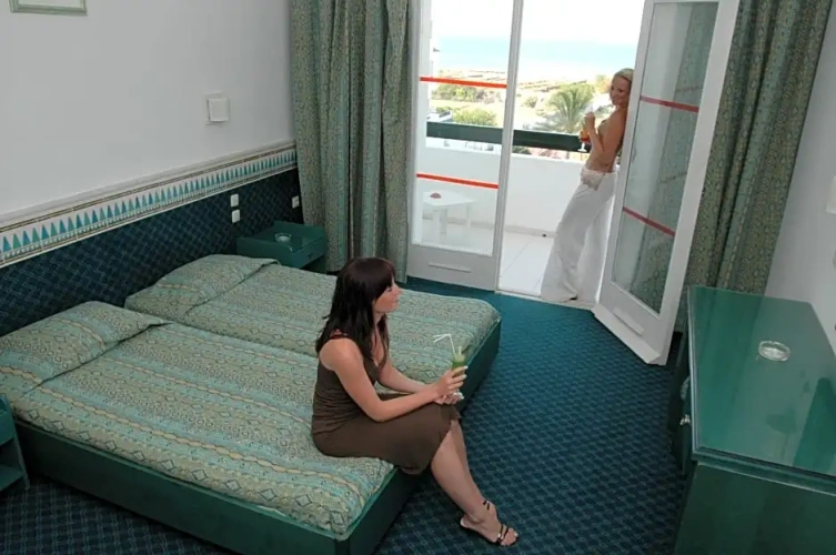 Standard room with sea view