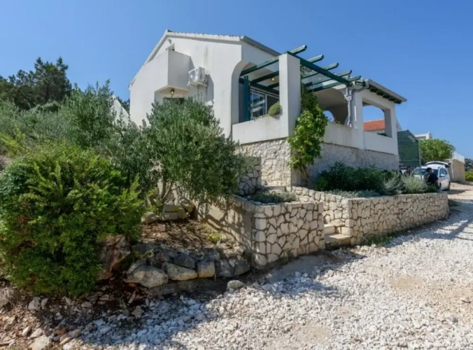 2 Bedrooms Cottage with sea view