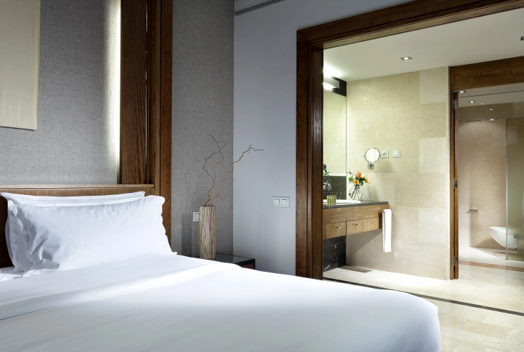 Eurostars Suites Mirasierra photo 8