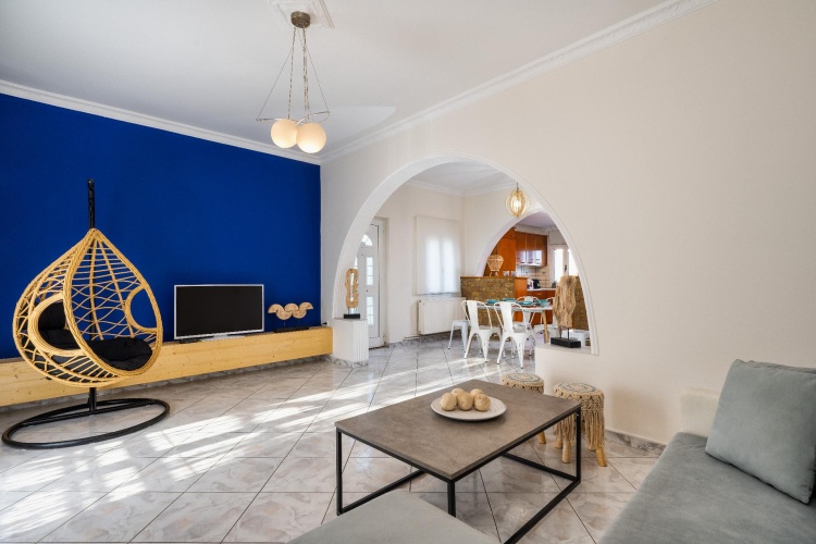 Quadruple Apartment